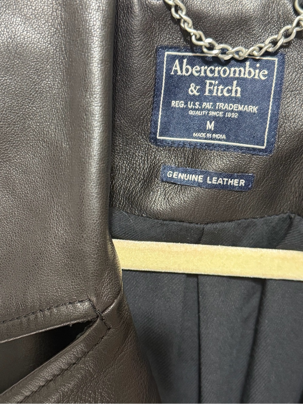 NEW 100% GOAT LEATHER Abercrombie & Fitch Women's BlacK MOTO JACKET - Picture 2 of 4